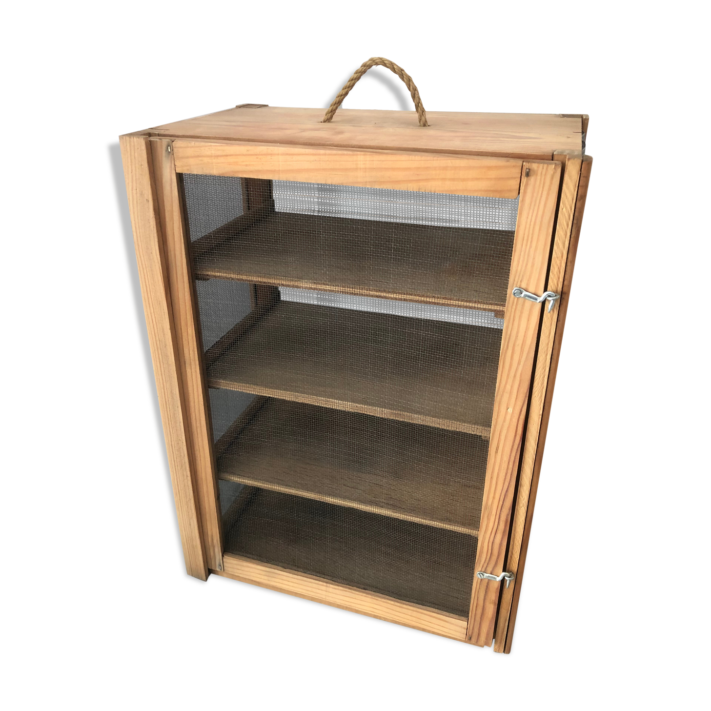 Old wood eating wareat