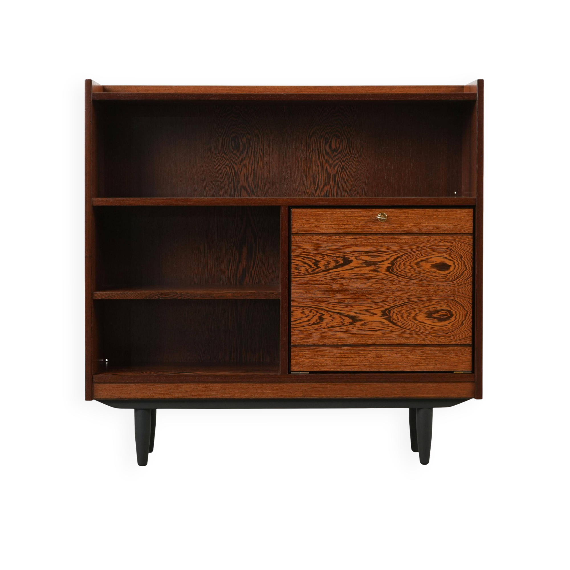Oak bookcase, Danish design, 1970s, produced in Denmark