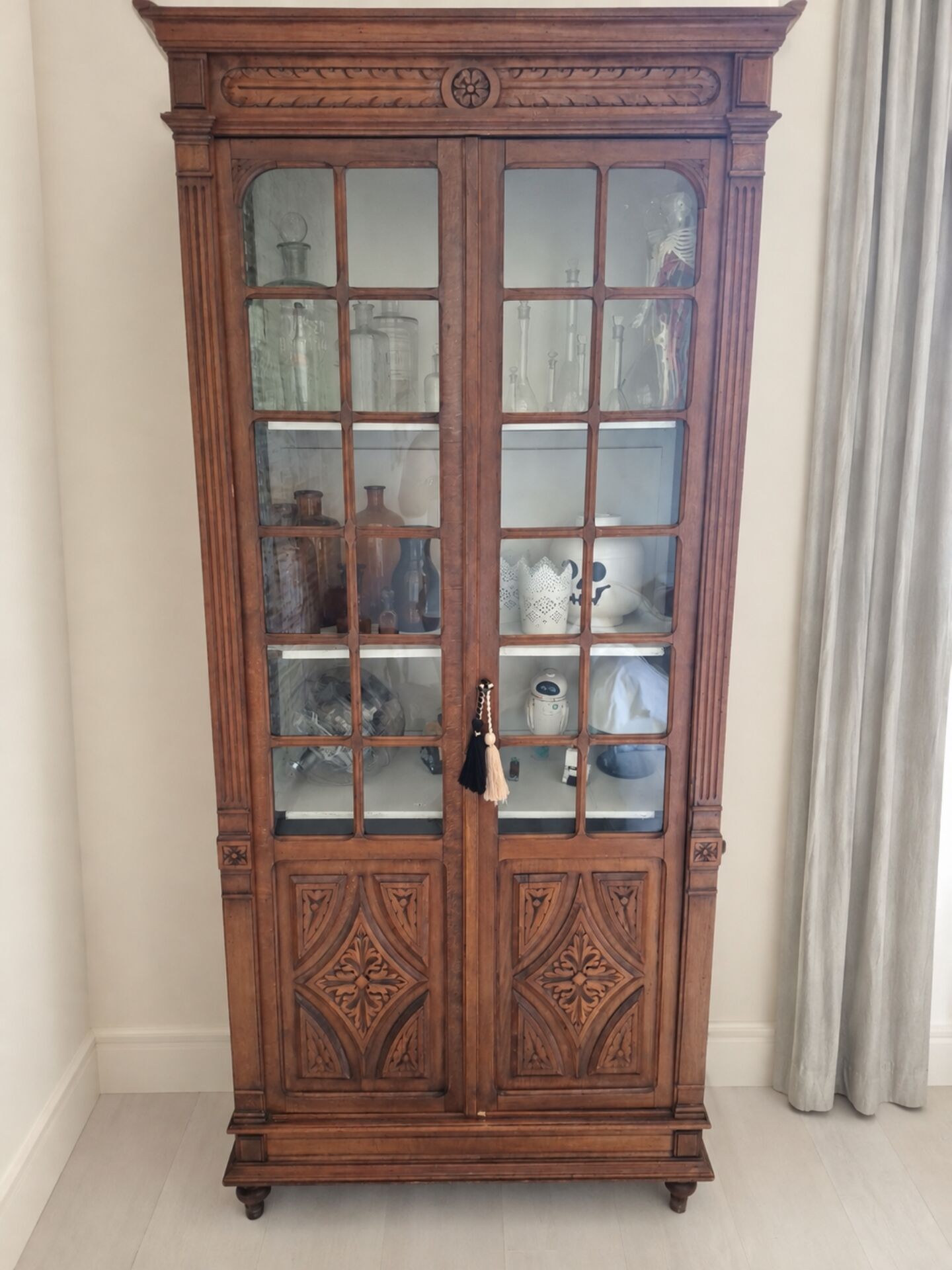 Petite armoire ancienne