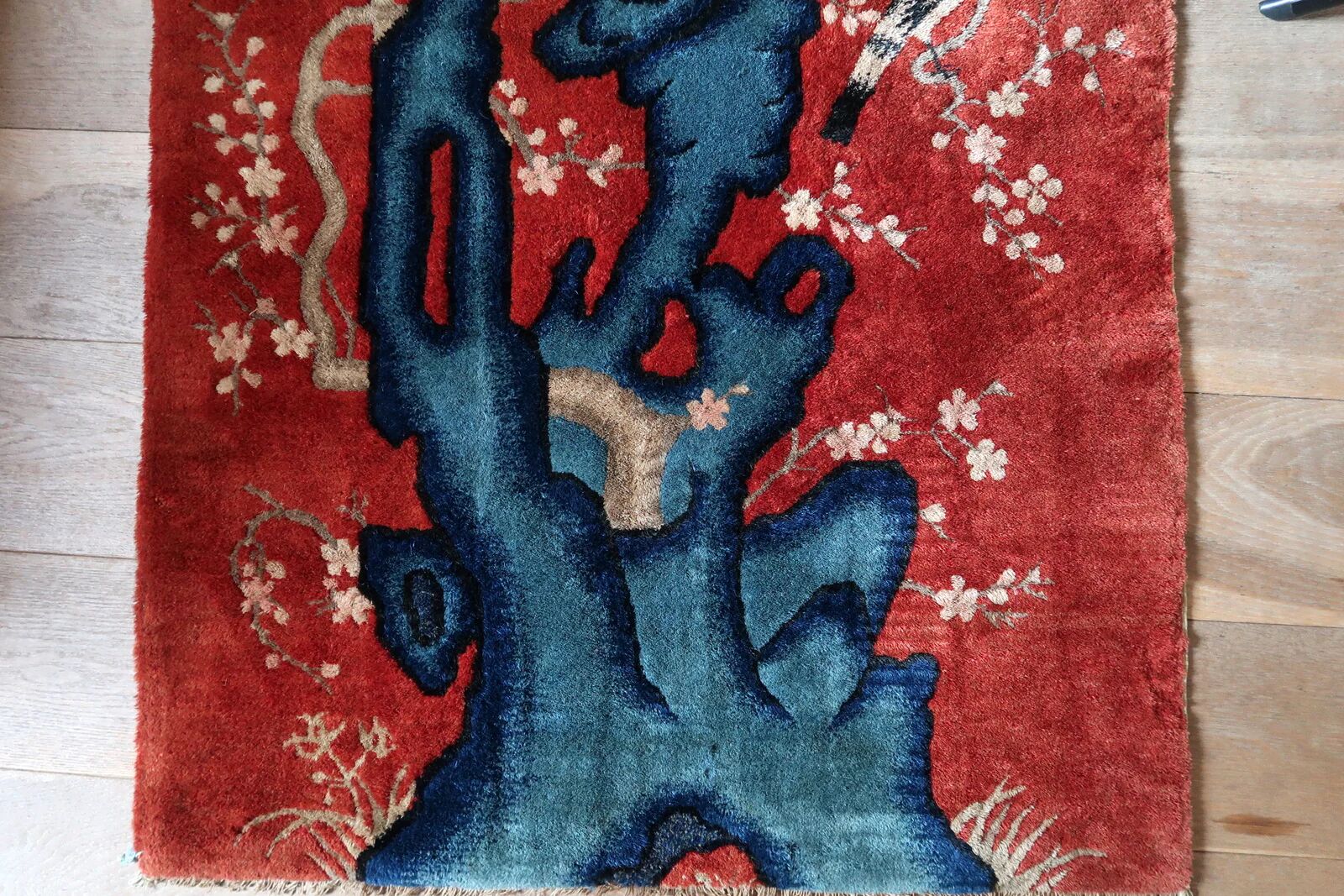 Antique 1920s Chinese Art Deco rug, Birds & Bamboo, 88cm x 184cm