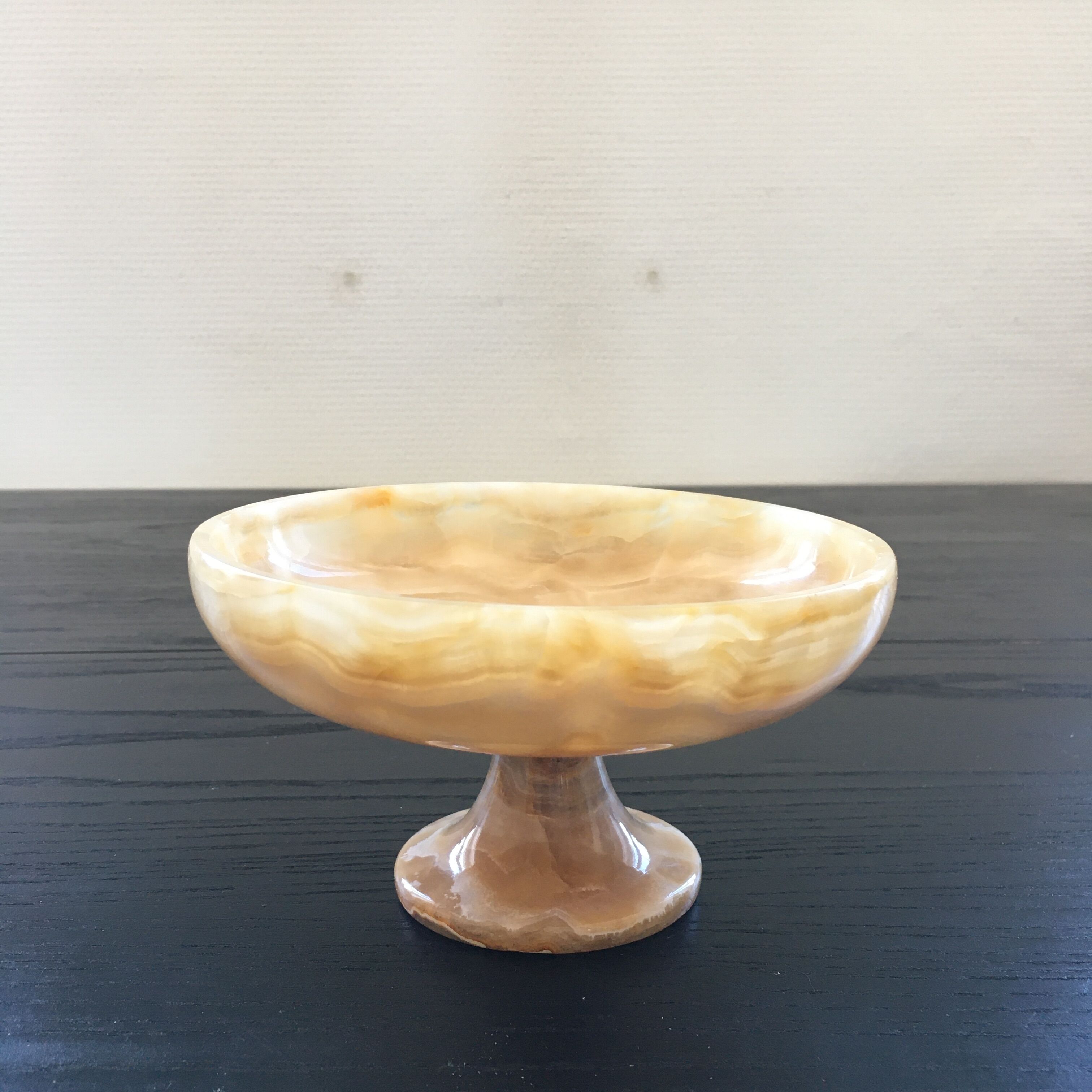 Alabaster cut on foot