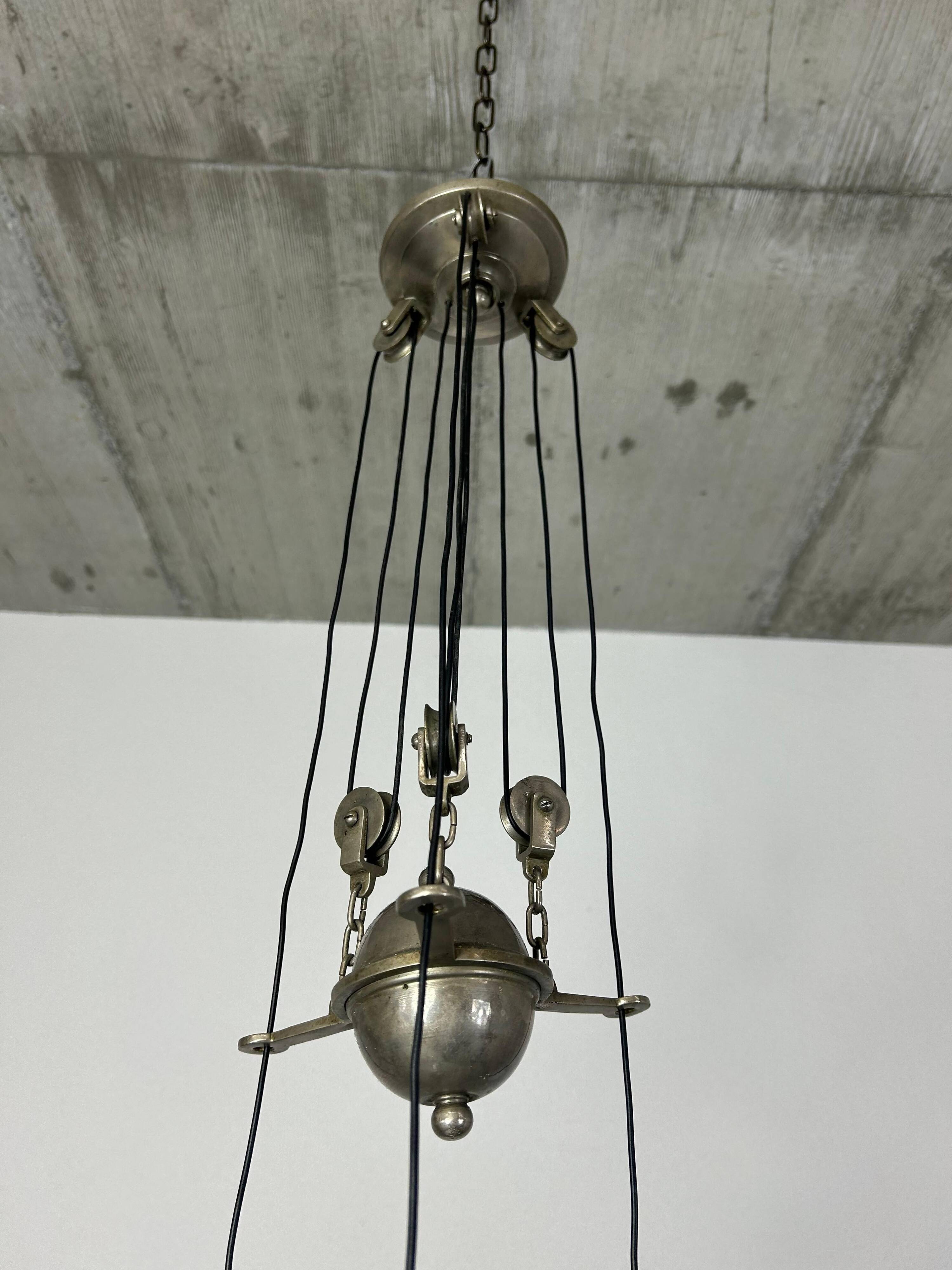 Lampe suspendue réglable art déco