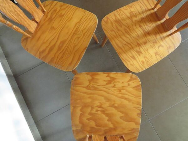Ensemble lot de 3 chaises en pin années 70's style chalet