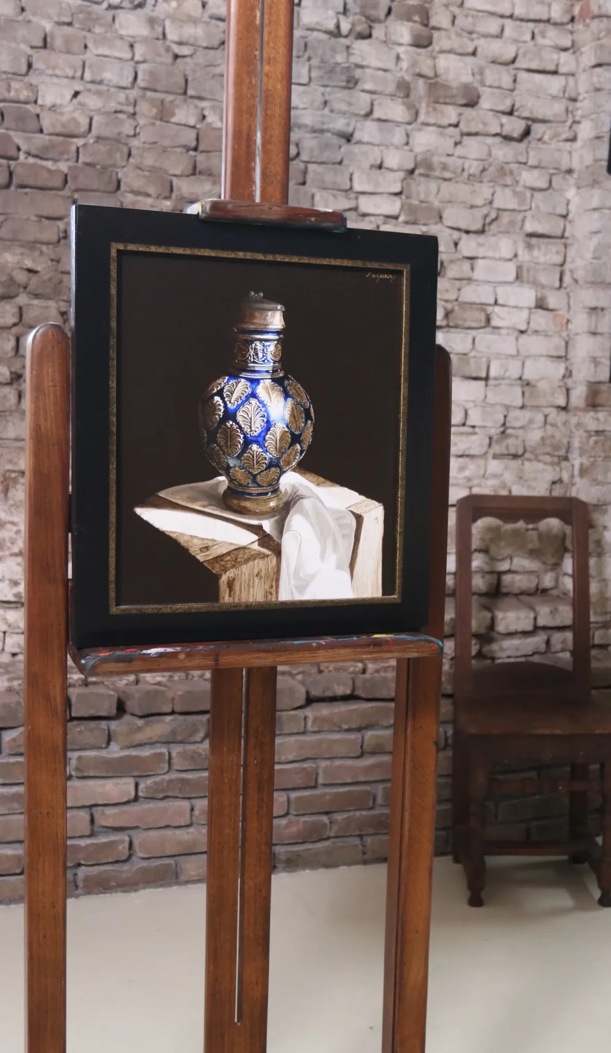 Still life with blue Westerwald jug, pewter lid – Marjolein van den Berg