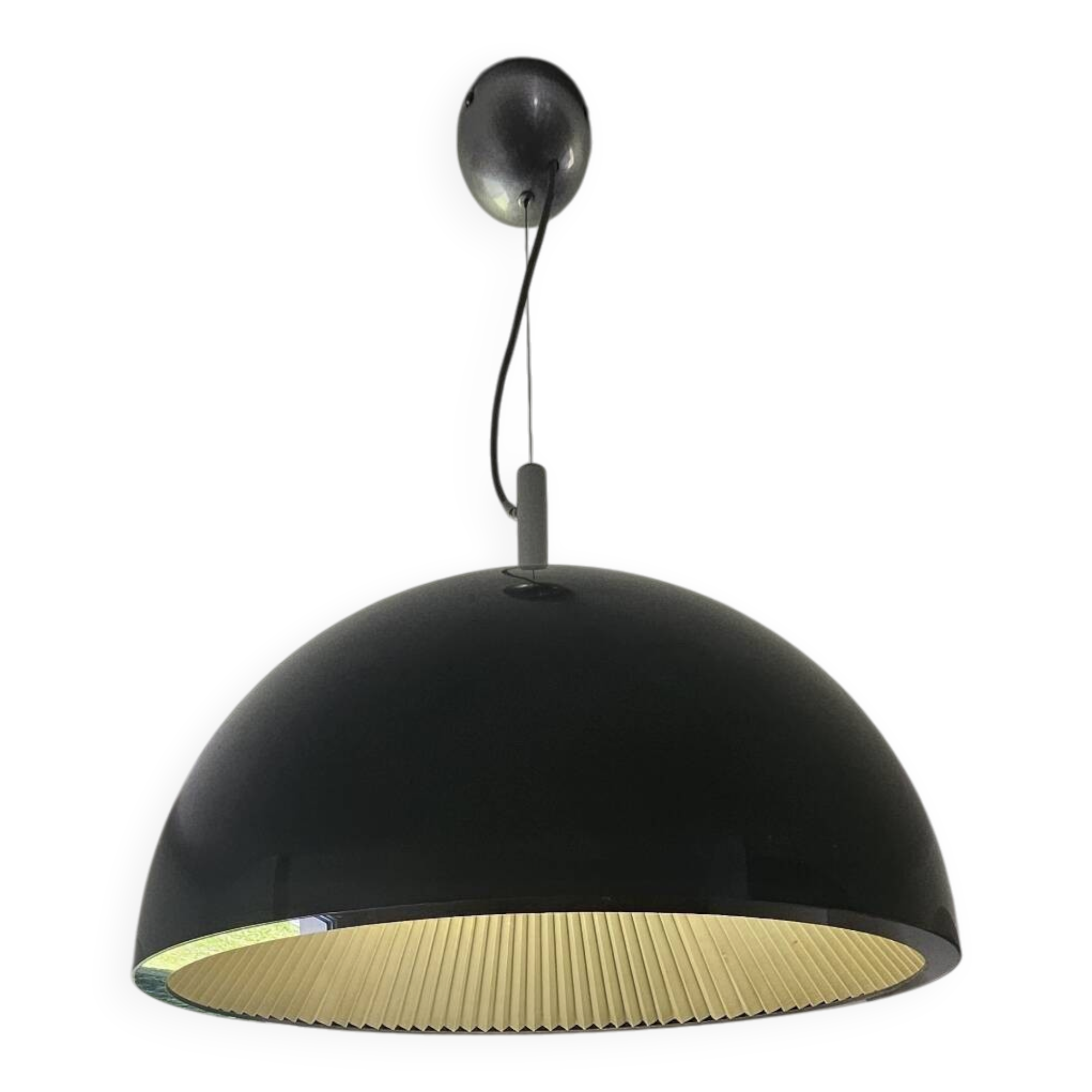 1 set of 3 black lacquered umbrella-style pendants