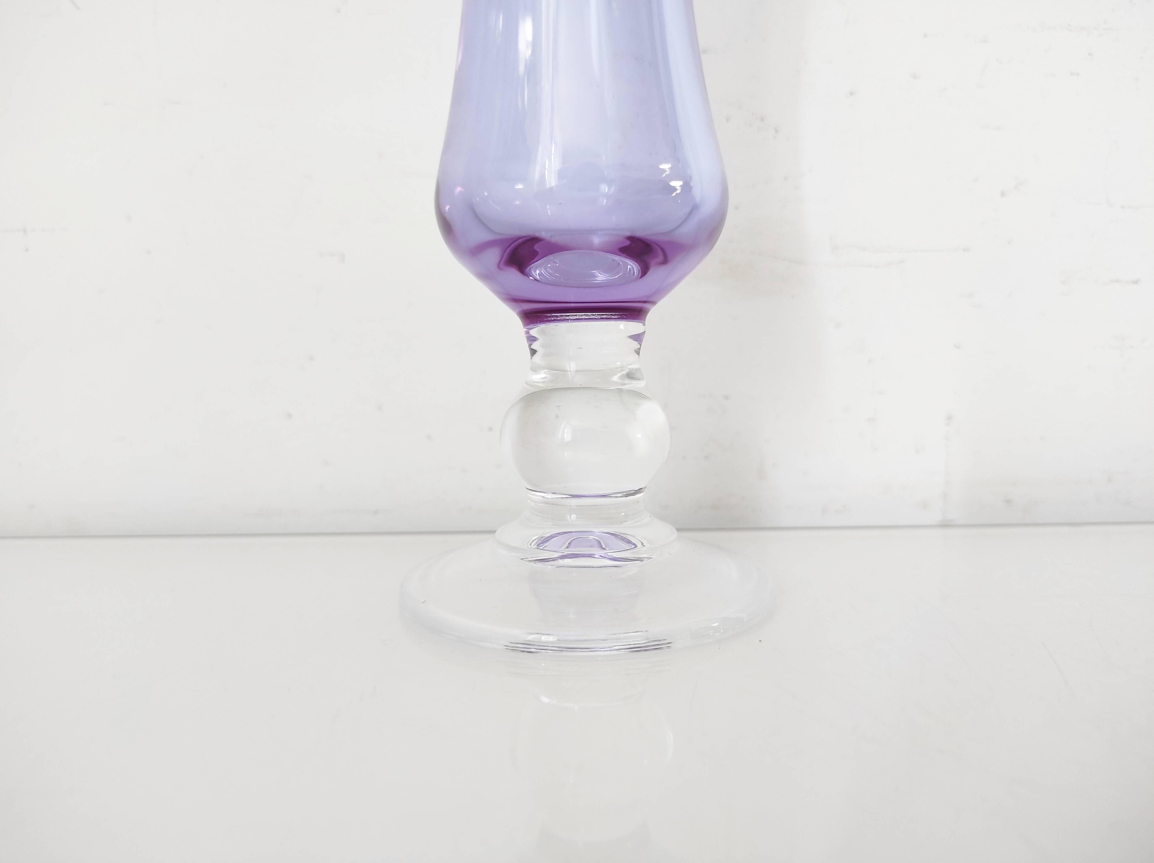 Vase en cristal d'Arques violet
