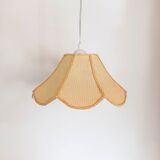 Flower suspension