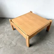 Modernist coffee table in solid pine with a reversible top, 1970s.