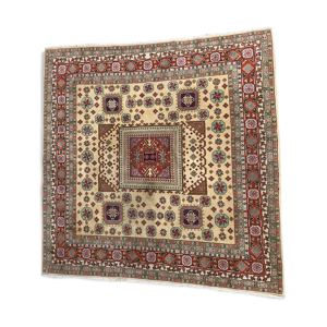 tapis ancien d’orient