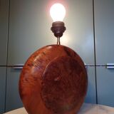 Lamp in elm or thuja wood.