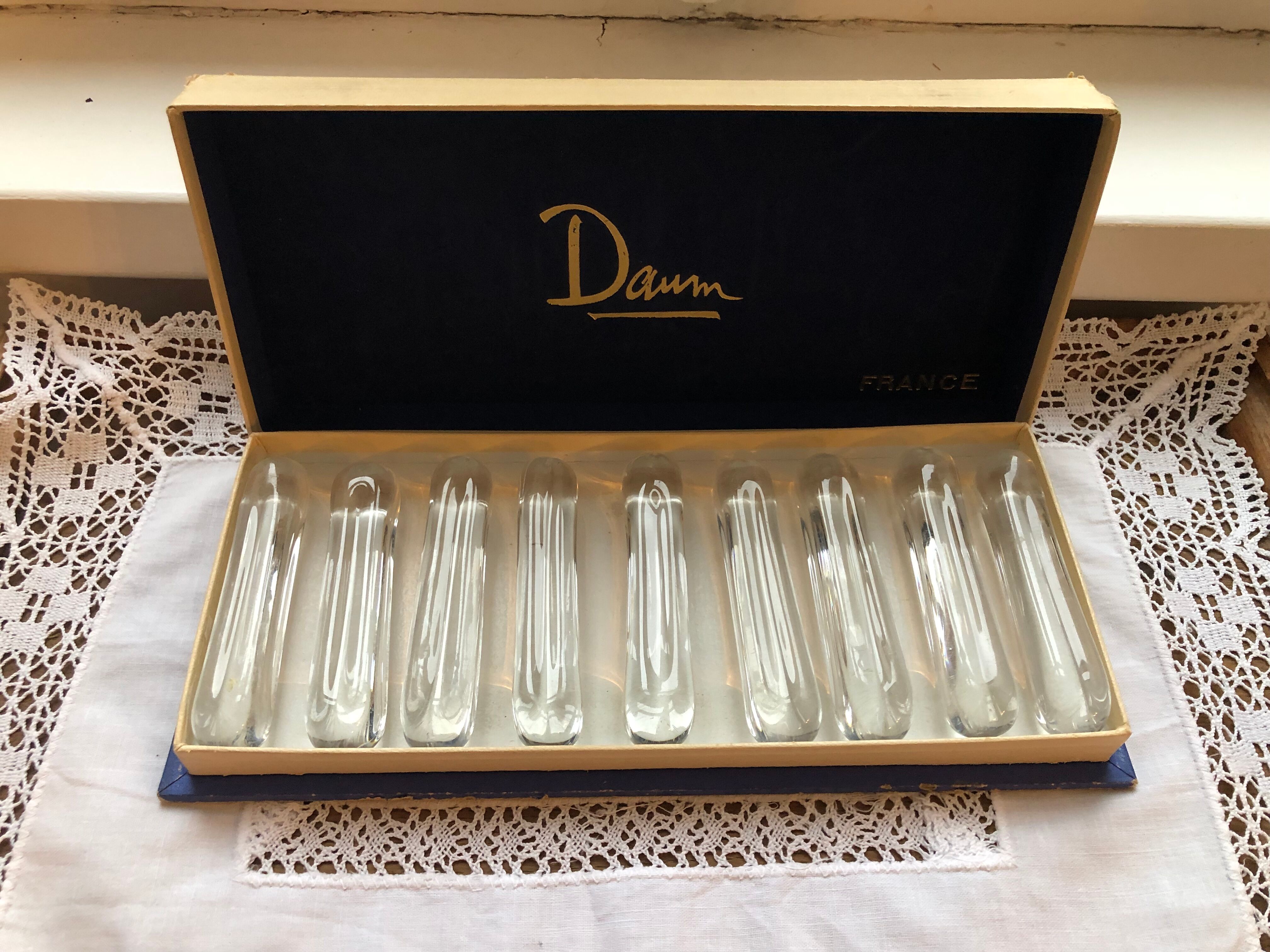 Series of 9 daum knife holder