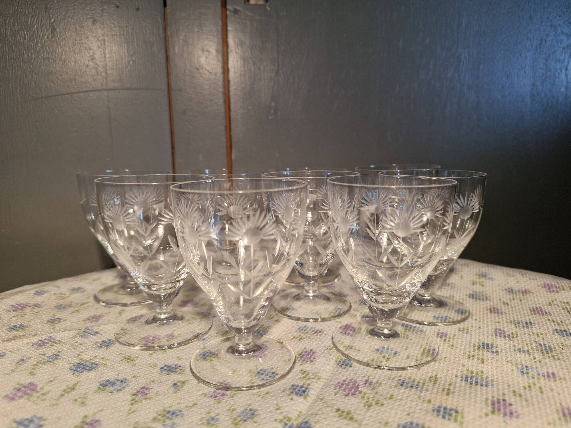 Villeroy and Bosch - 9 Antique Port Glasses - Cut crystal with flower decoration
