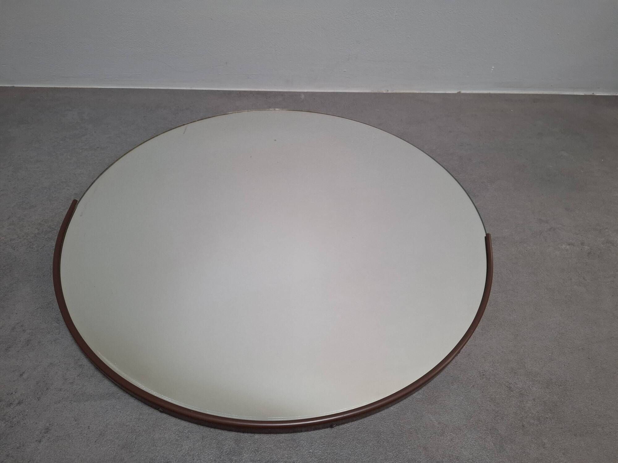 1970s Czechoslovakian Mid-Century Modern Round Wall Mirror