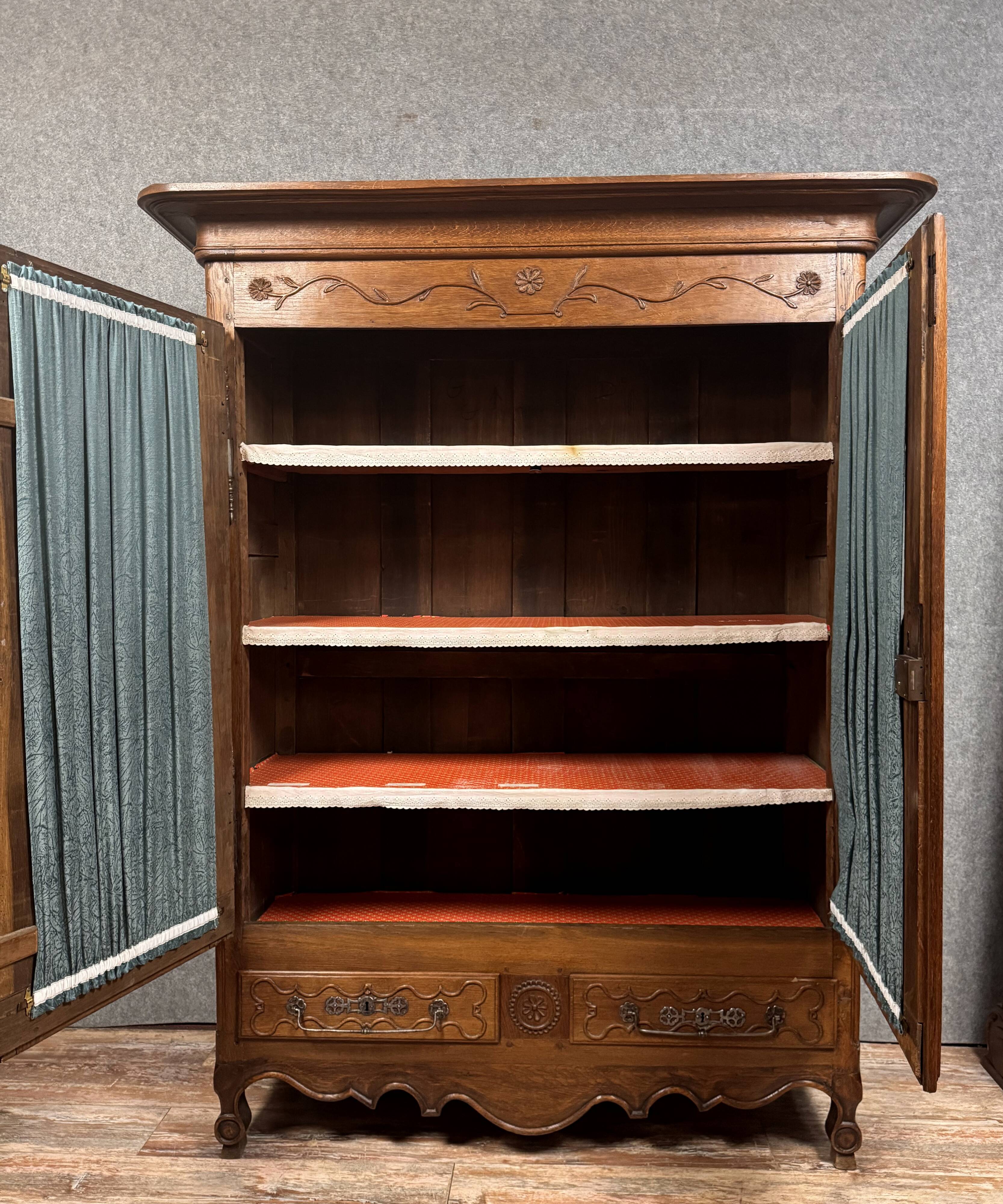 Louis XV period bookcase in solid oak circa 1750