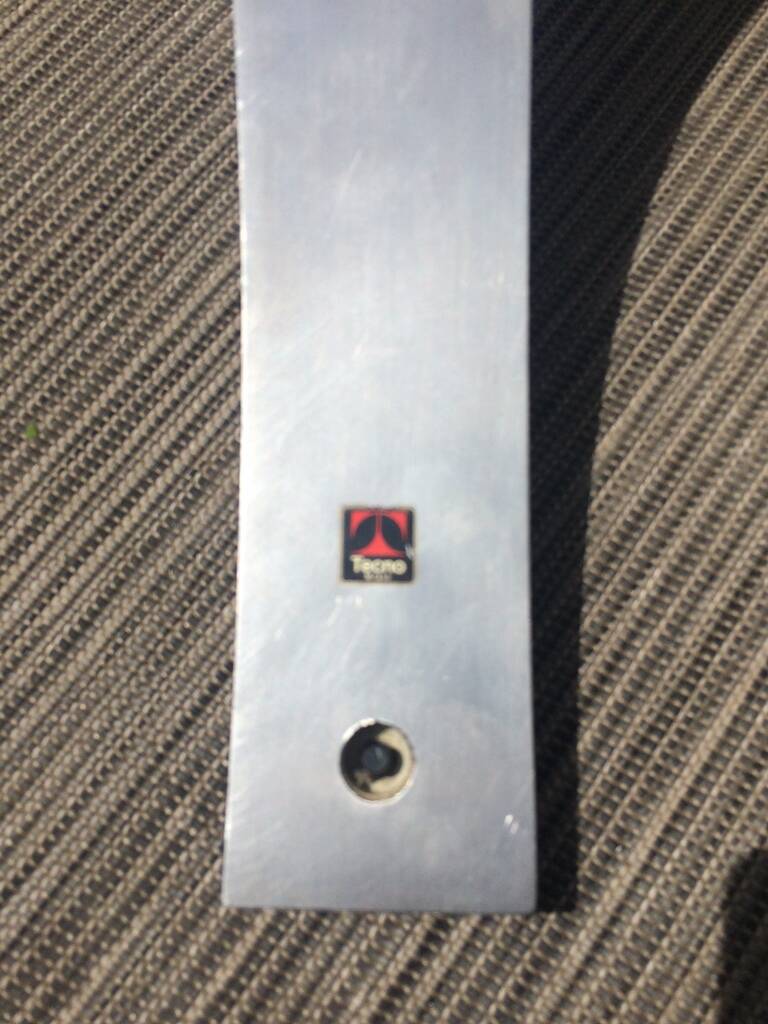 High table T69 (140) Osvaldo Borsani - Tecno Vintage