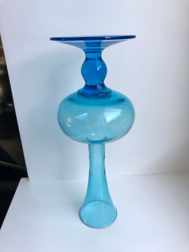 Design vase in turquoise blue glass 70s