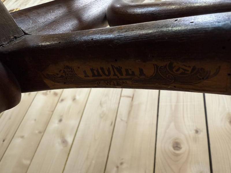 Portemanteau - Perroquet Thonet en bois courbé