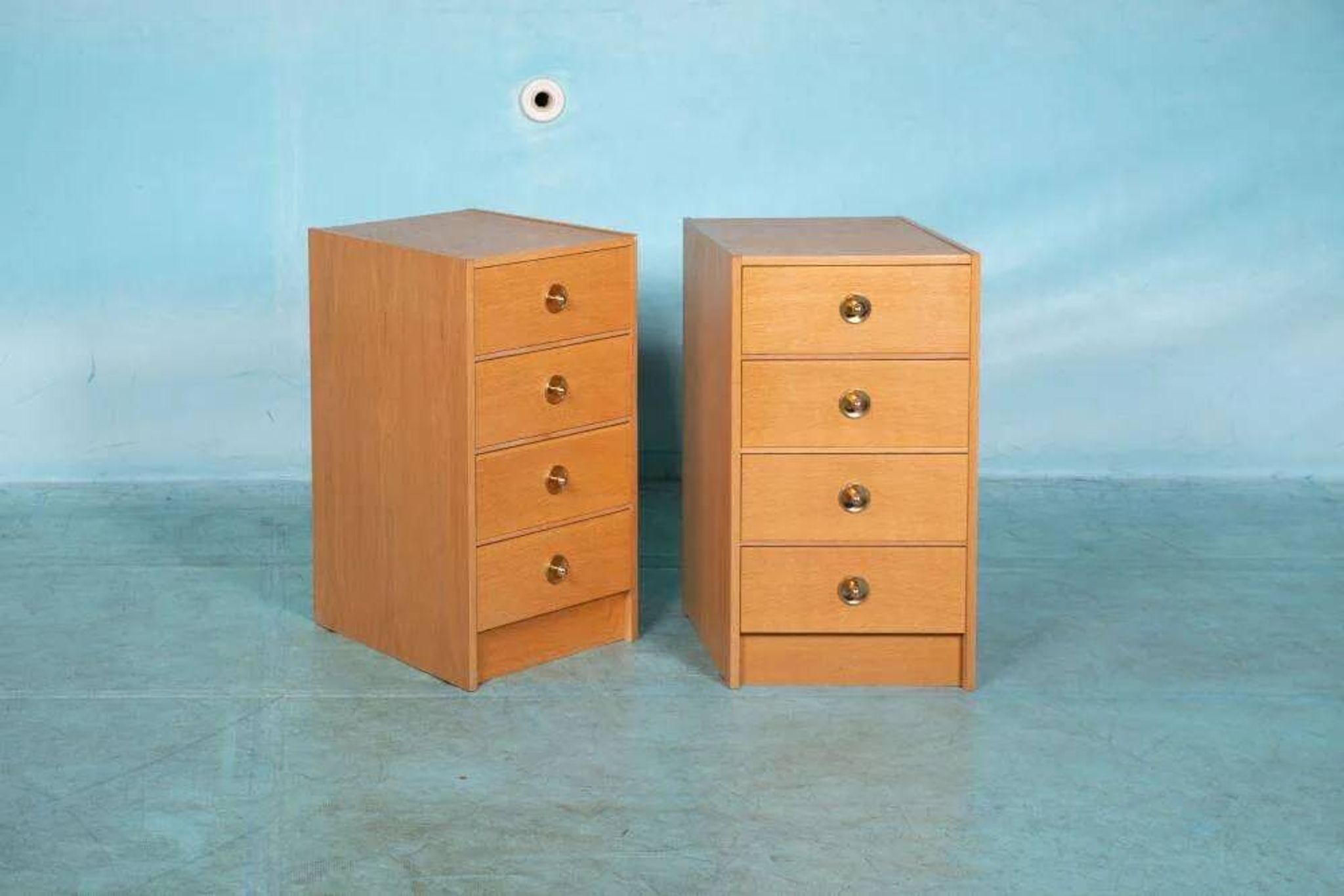 Scandinavian minimalist blonde oak chest, mid-century modern chest.