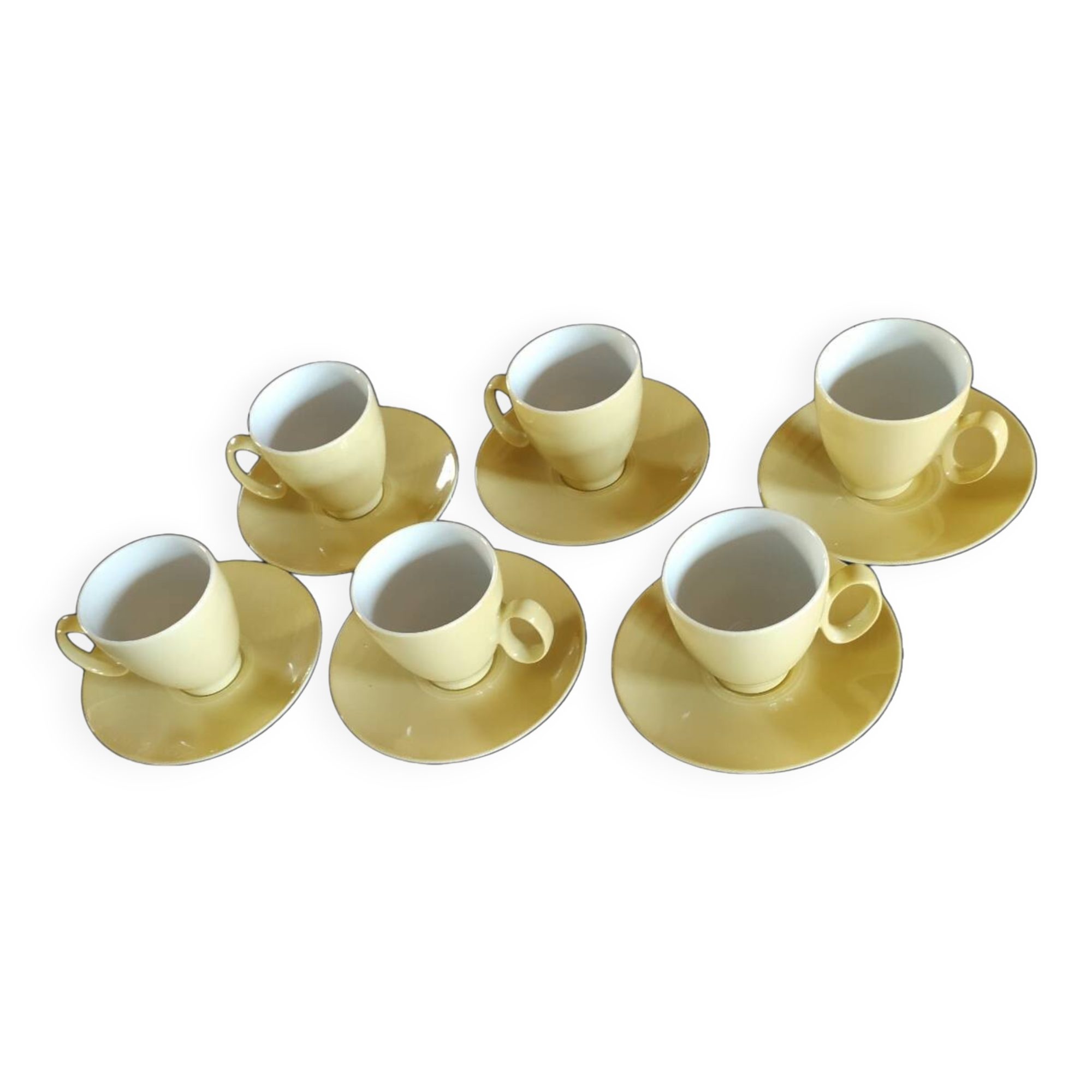 Guy Degrenne cups and saucers
