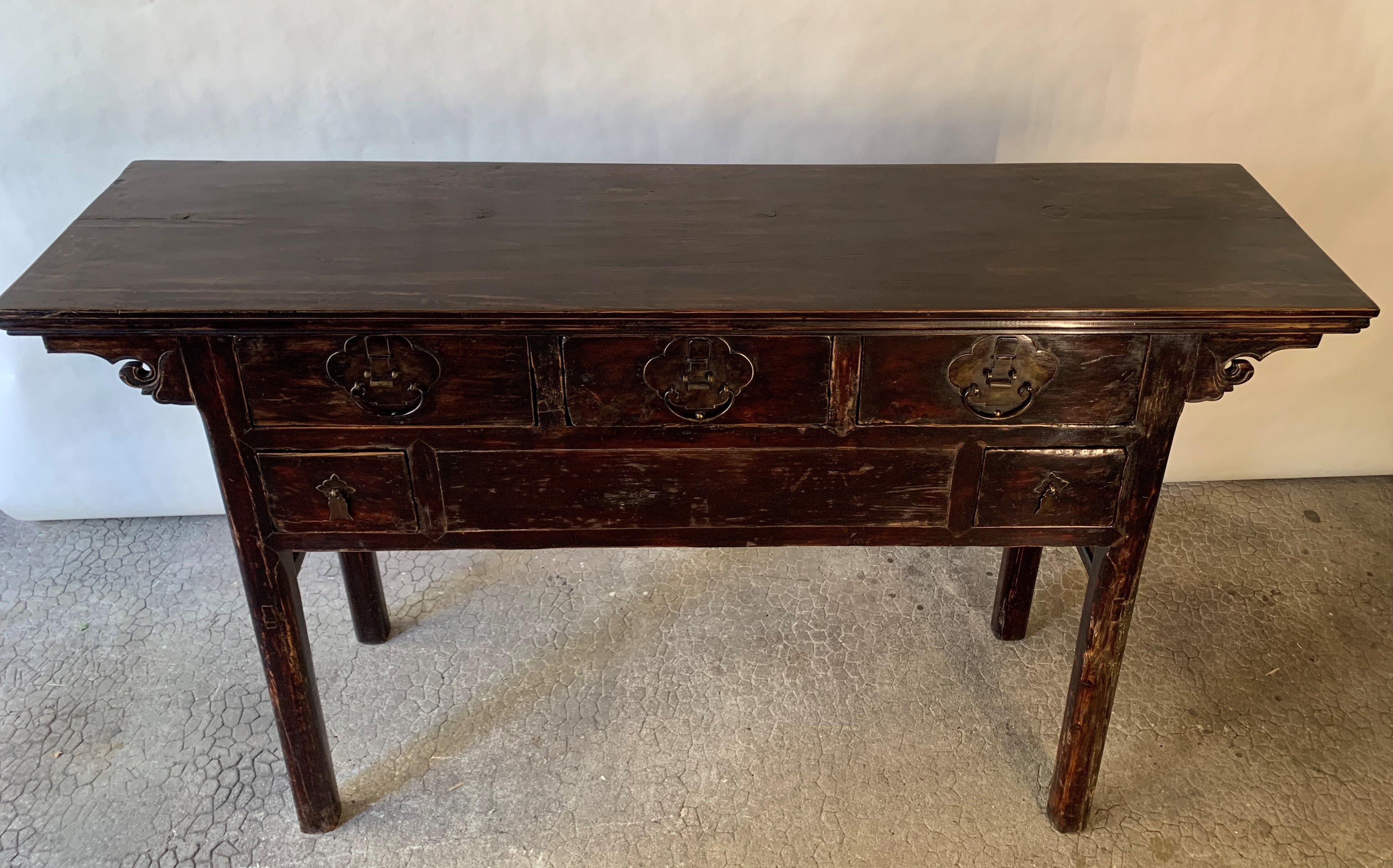 Chinese lay console