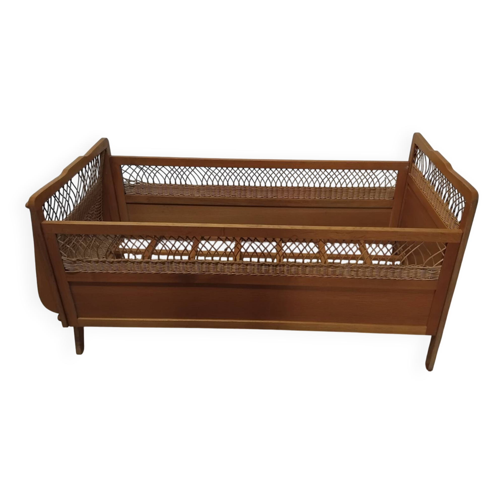 Vintage Rattan Baby Bed