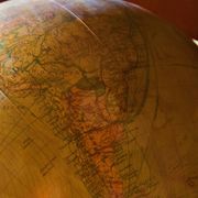 Columbus globe. Edited by Oberrealsch uldirektor Dr. R. Neuse.