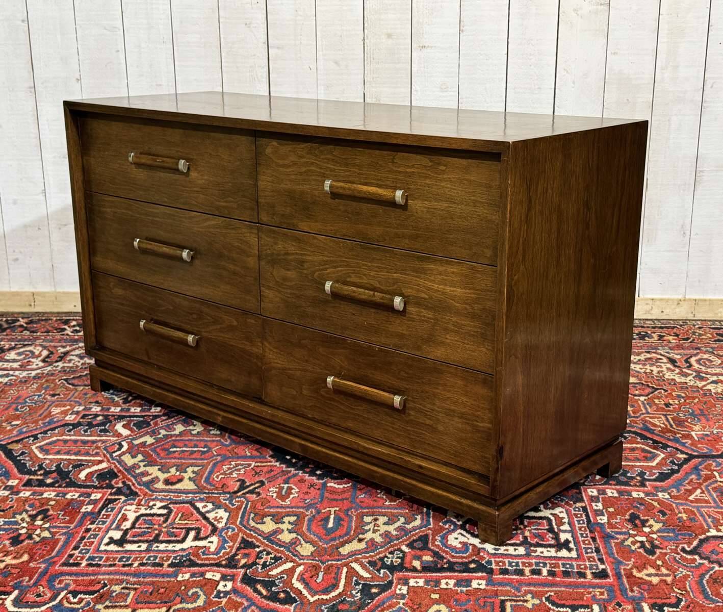 Art Deco style commode from the 1950s in walnut and oak - American manufacturer