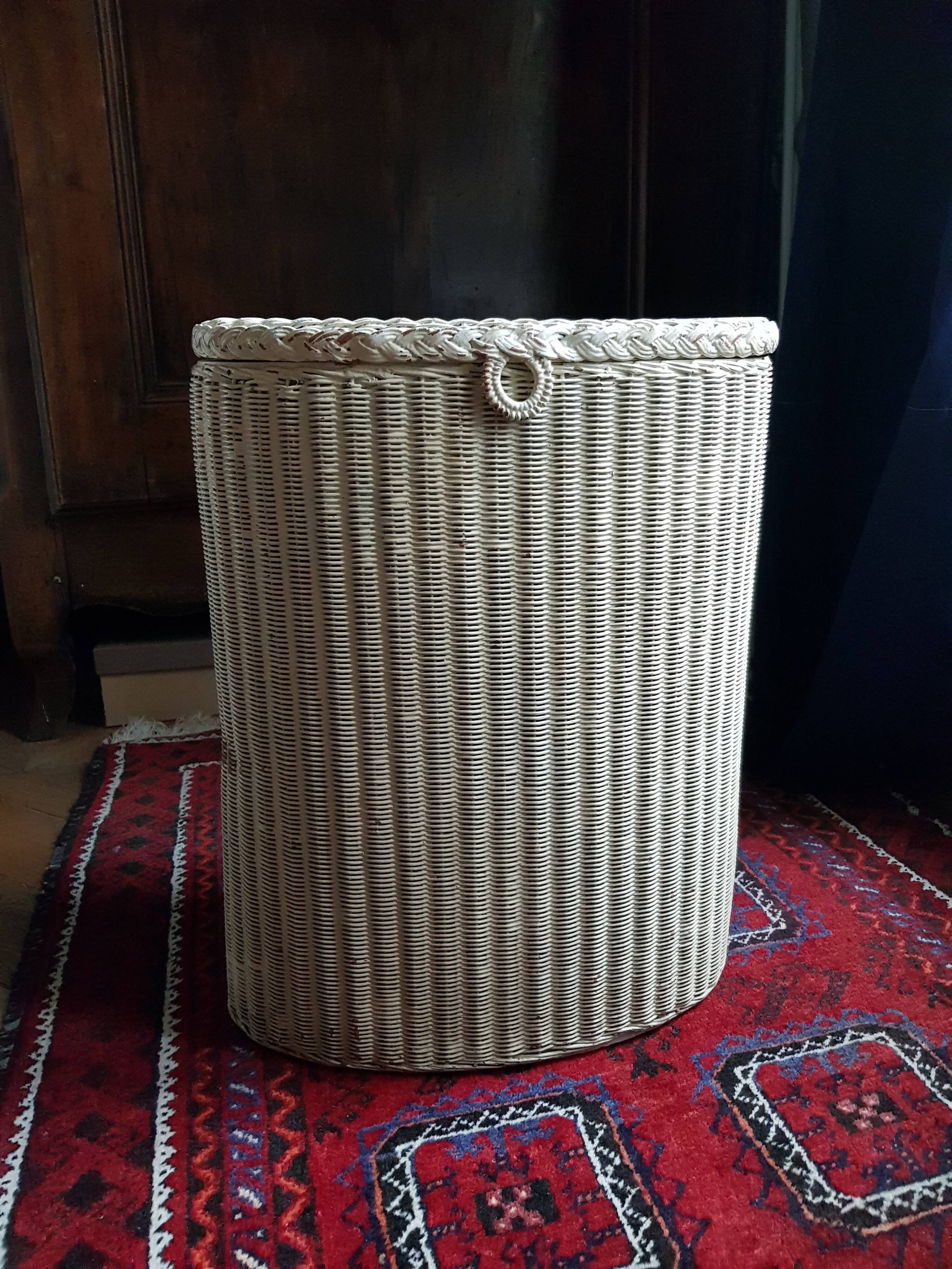 White lacquered wicker laundry box