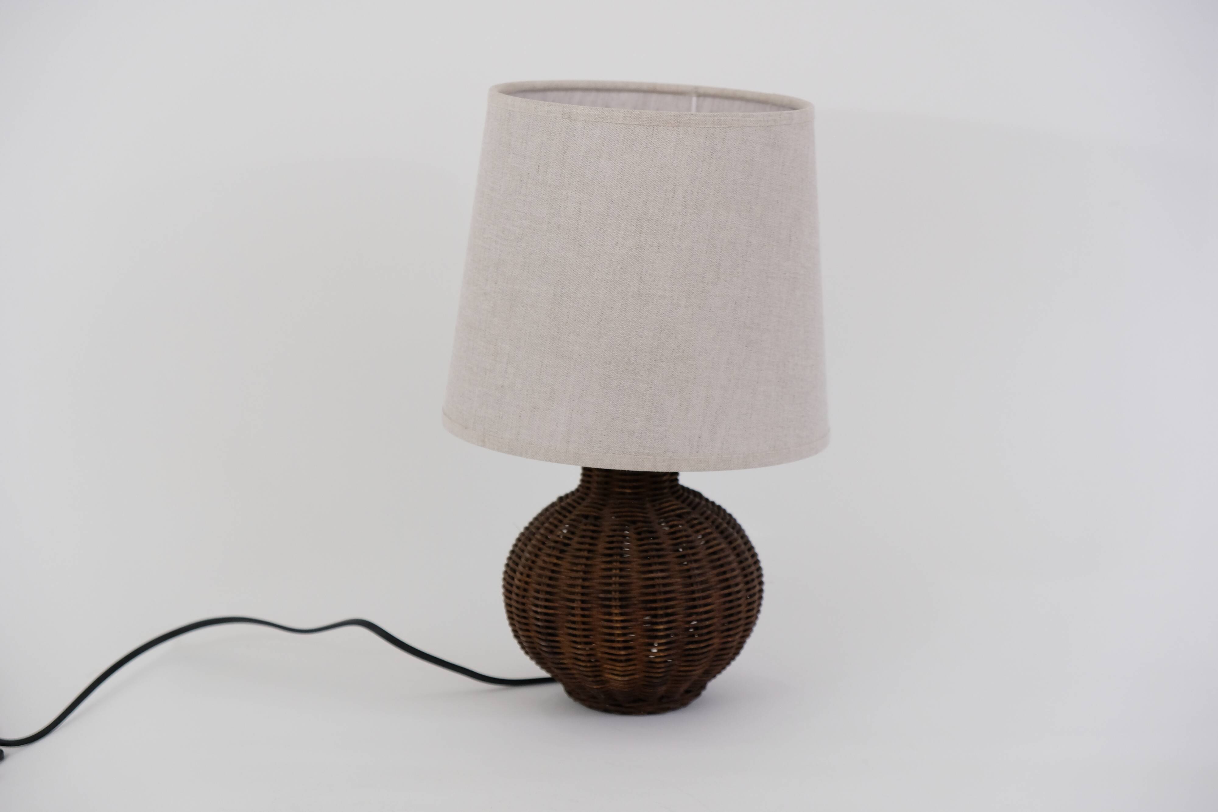 Rattan lamp