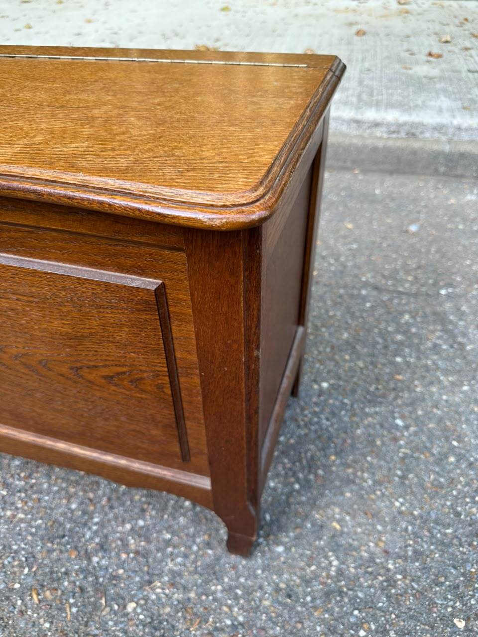 Vintage Louis XV style wooden toy storage chest bench 1980