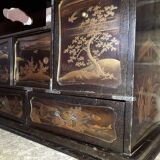 Small Japanese Lacquered Kazaridana Cabinet, Japan Edo Period