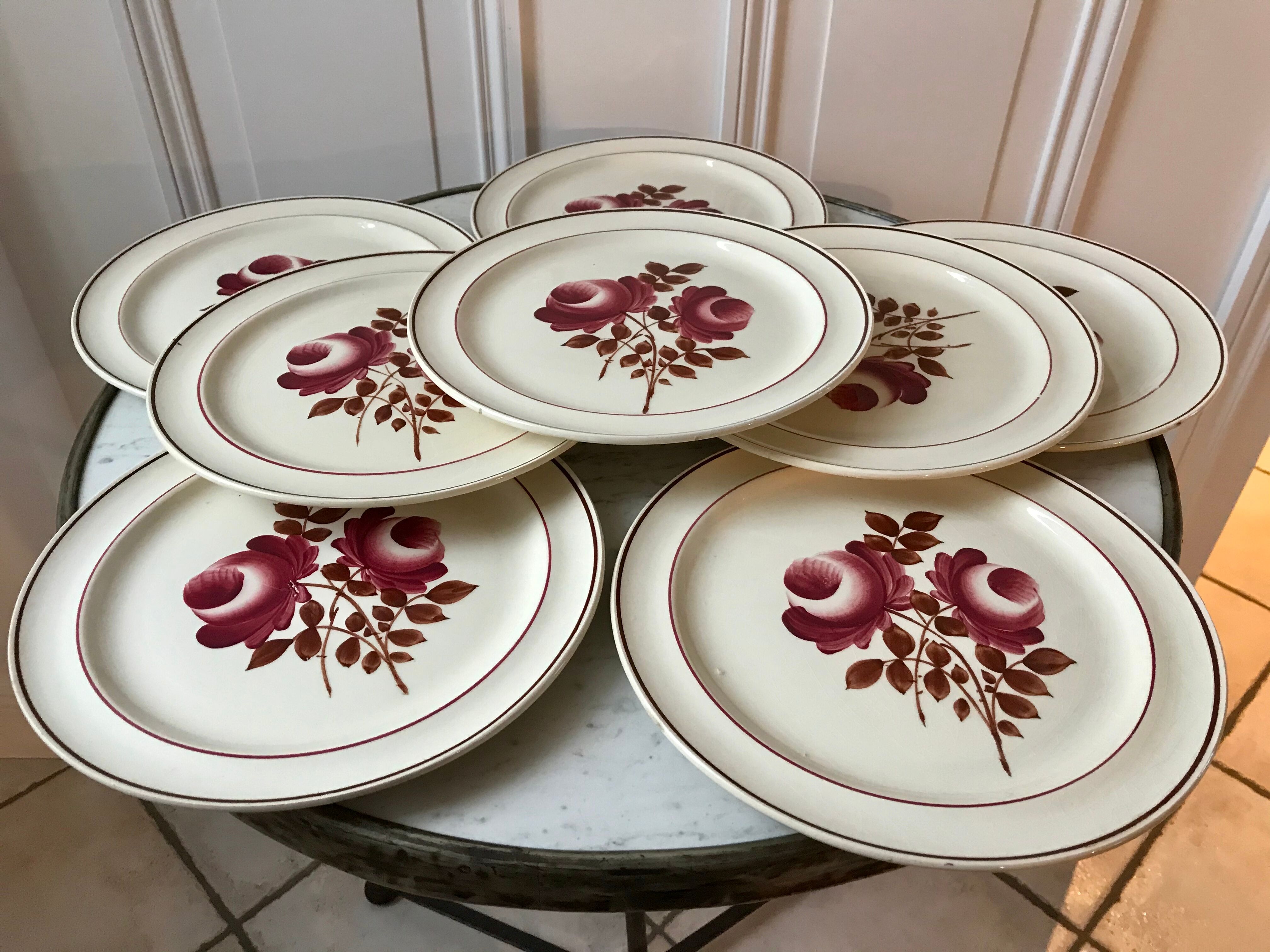 set of 8 flat plates Moulin des Loups model "Roubaix" 40s