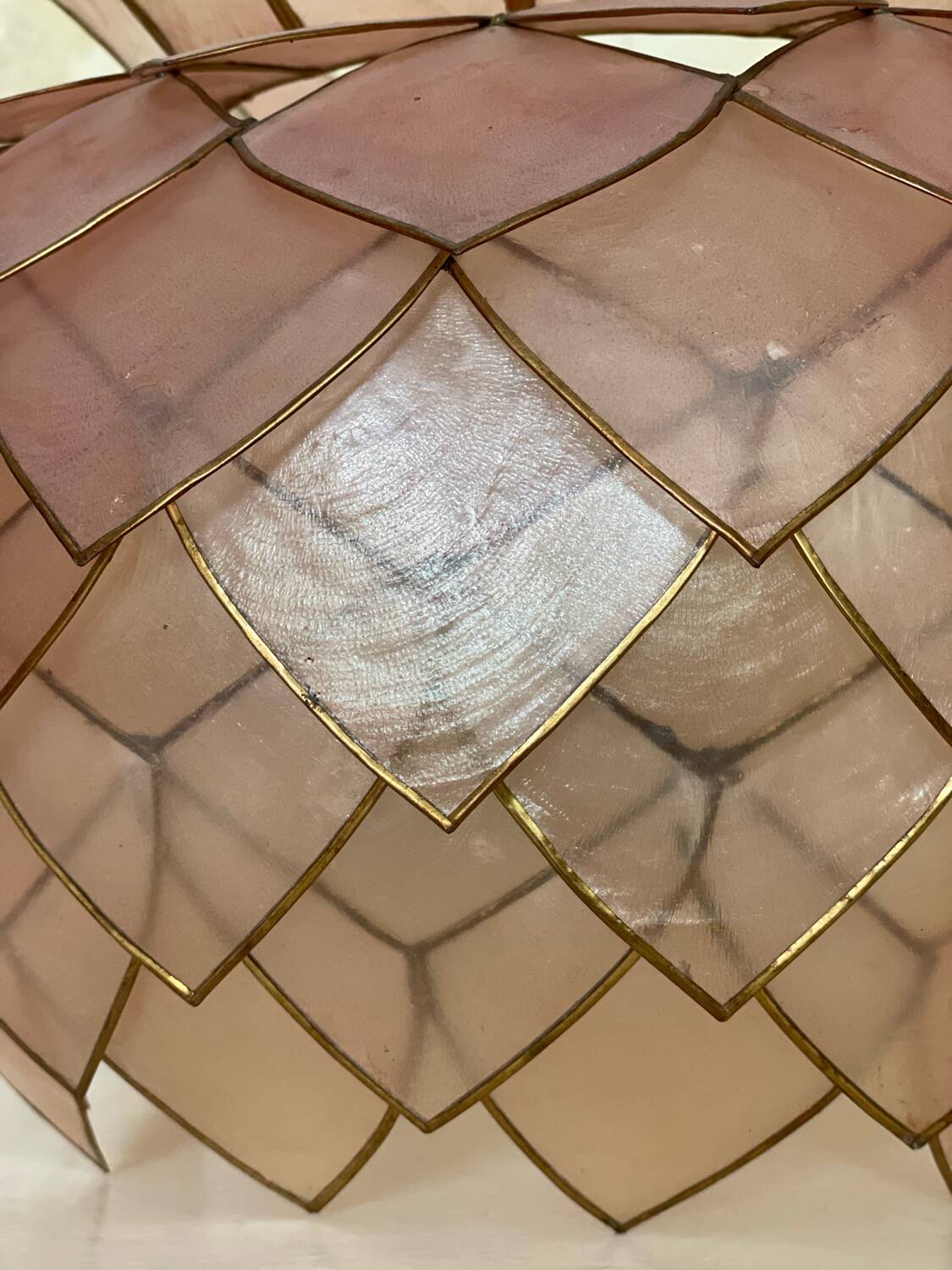 Abas-jour en nacre vintage