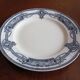Assiette plate en terre de fer "Médaillon" bleu de St Amand et Hamage