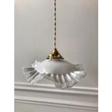 Suspension en opaline en verre plissé années 40-50