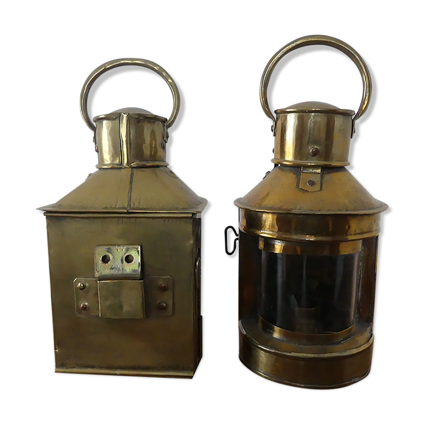 2 electrically transformed copper boat lamps