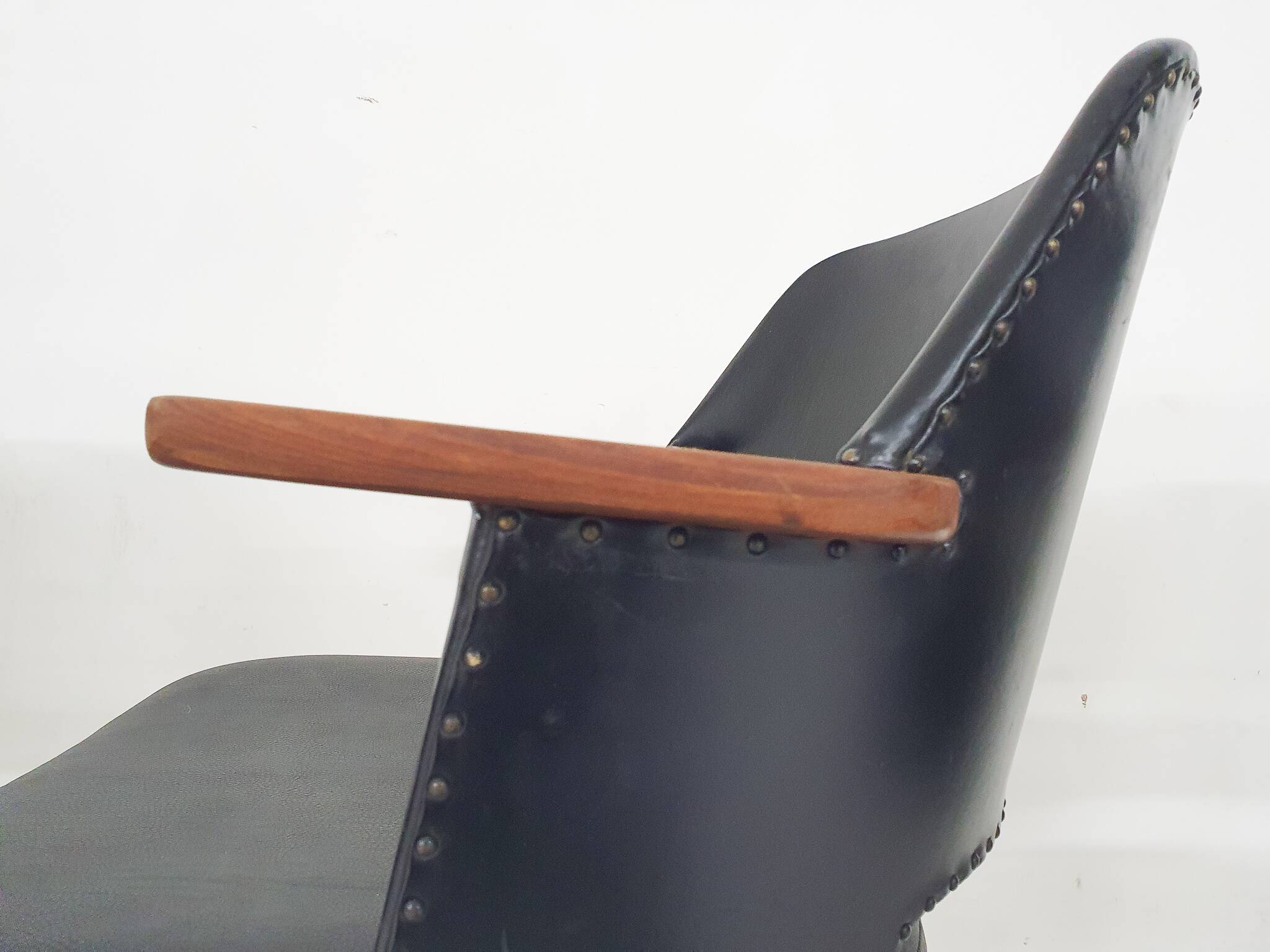 Set of four Cees Braakman for Pastoe model FT30 dining chairs, The Netherlands 1954