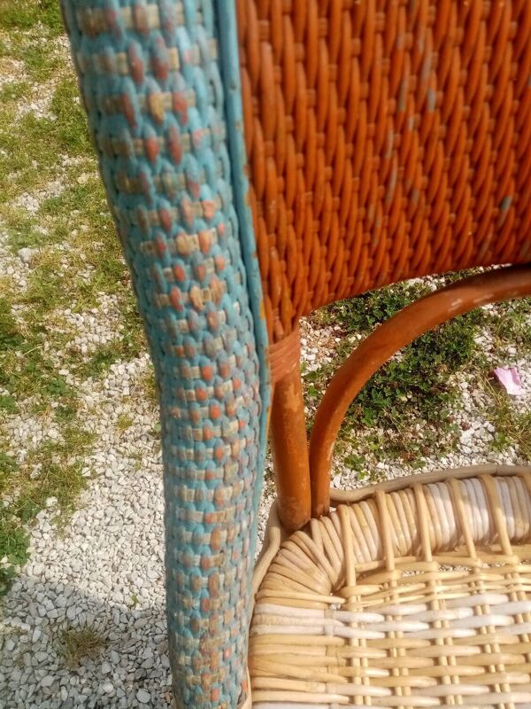 Paire de chaises de jardin art déco en osier tressé patiné