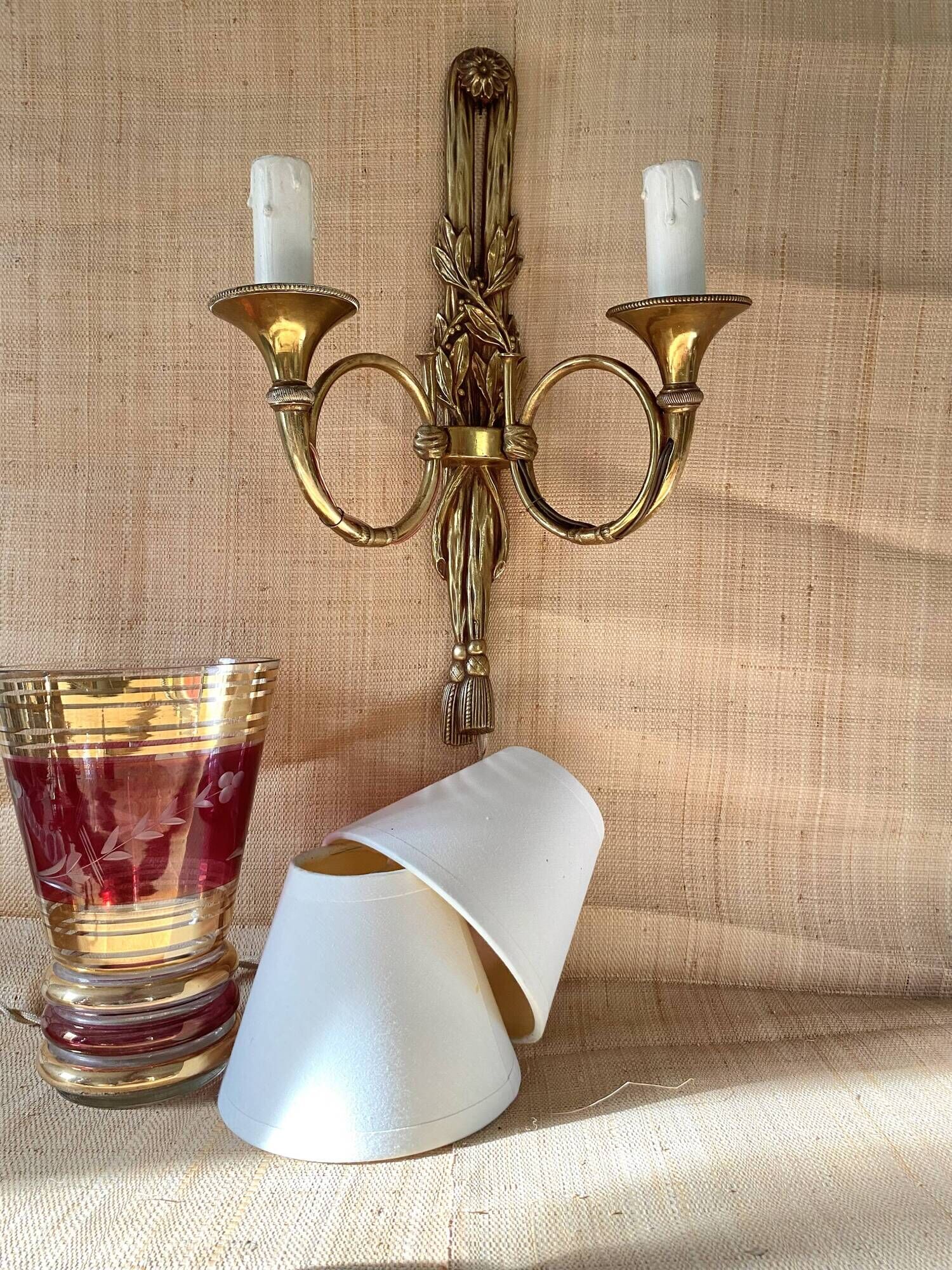 "50s hunting horn wall light, clip-on lampshades"