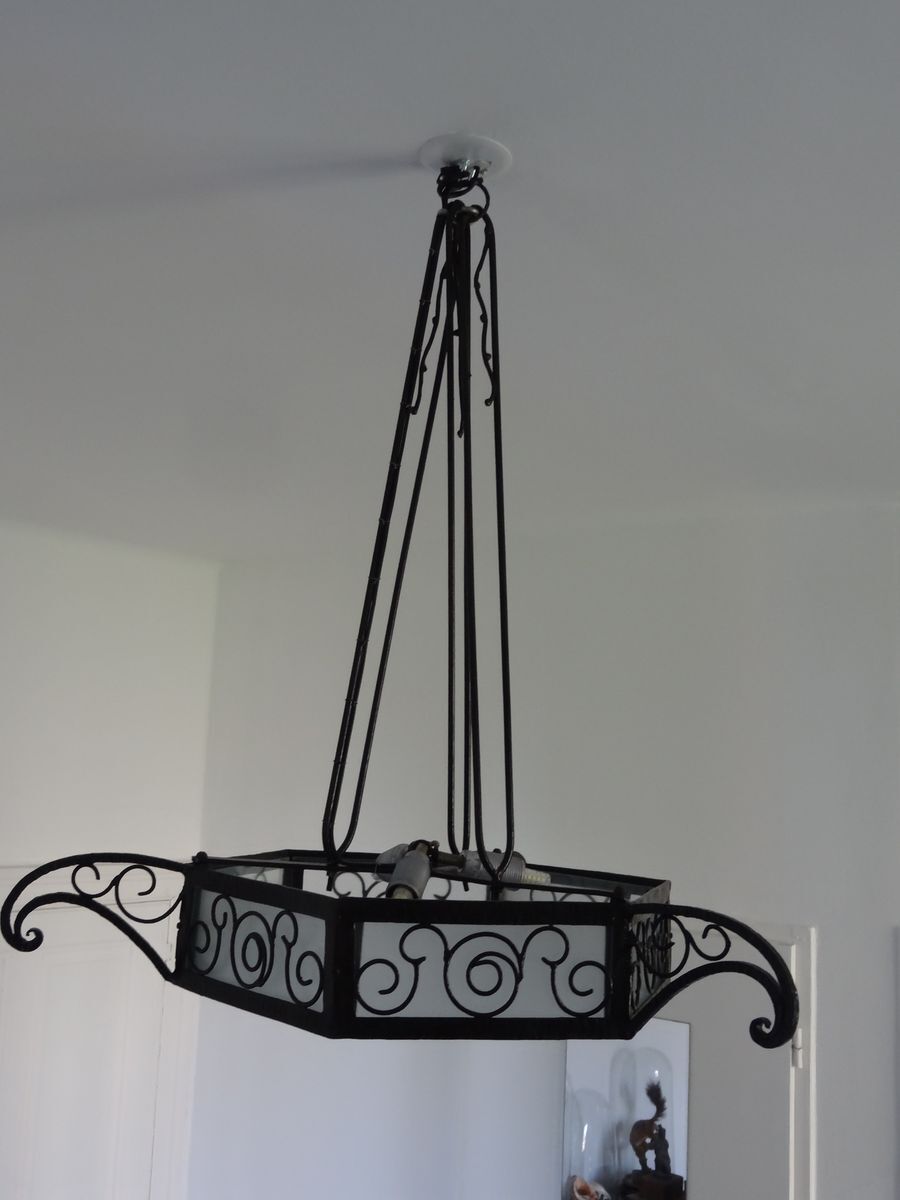 Lustre art déco en fer forgé