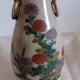 Pair of Japanese Satsuma vases from the Meiji period