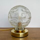 Lampe à poser globe vintage en verre