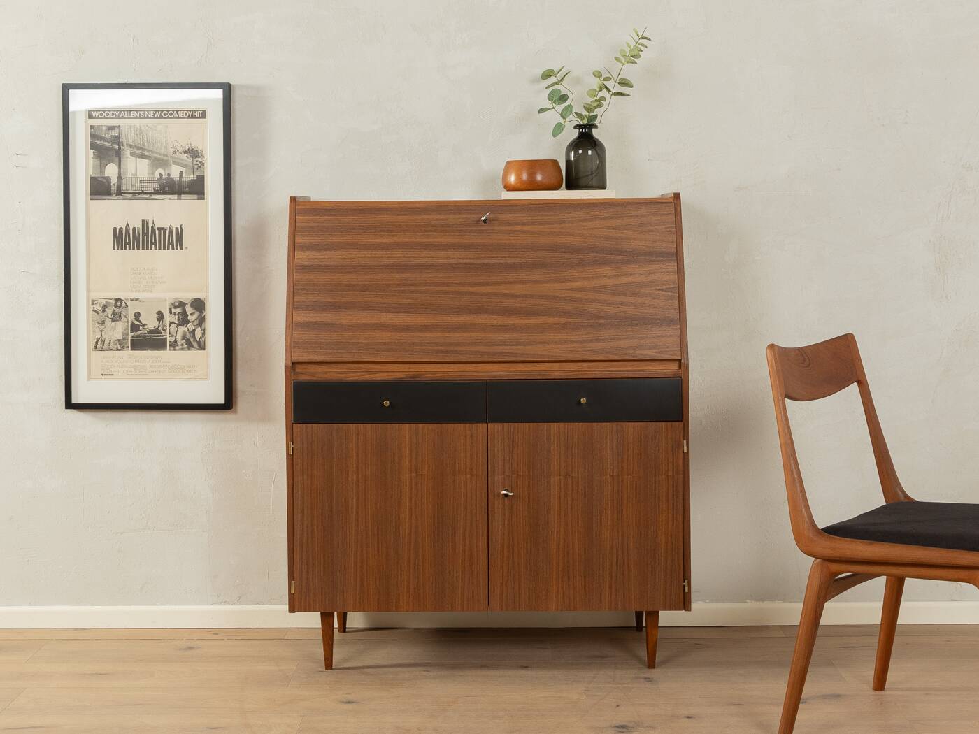 1960s Bureau