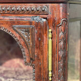 Small display cabinet to place in carved solid oak, 19th century.