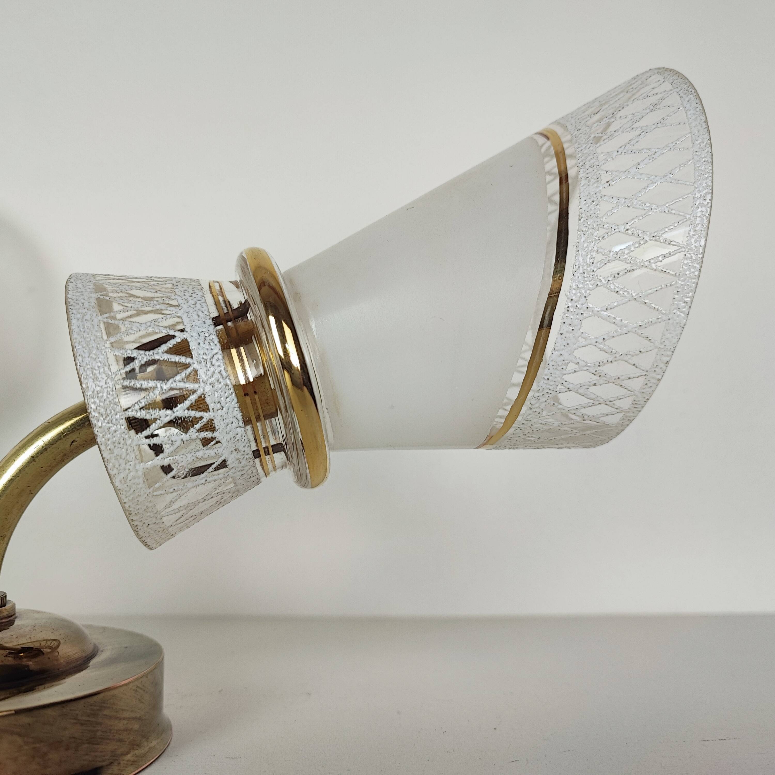 Pair of 50' wall lights