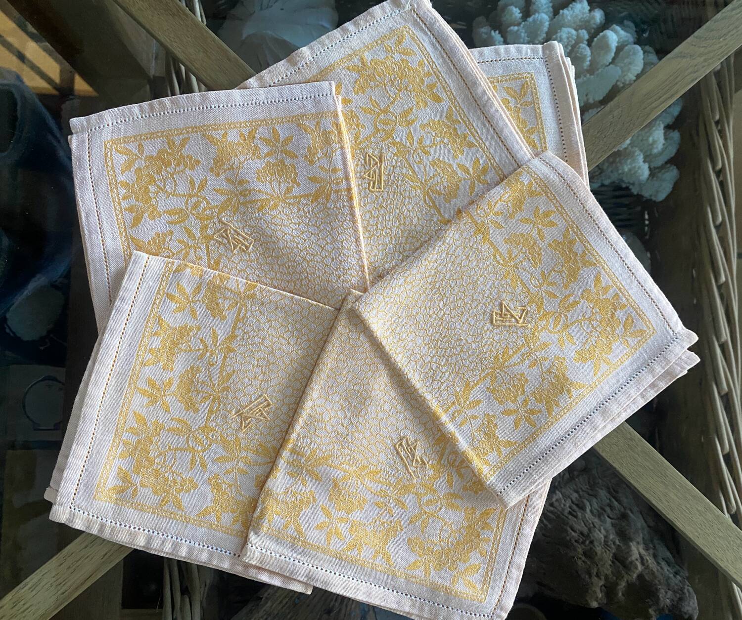 Set of 6 monogrammed damask tea towels