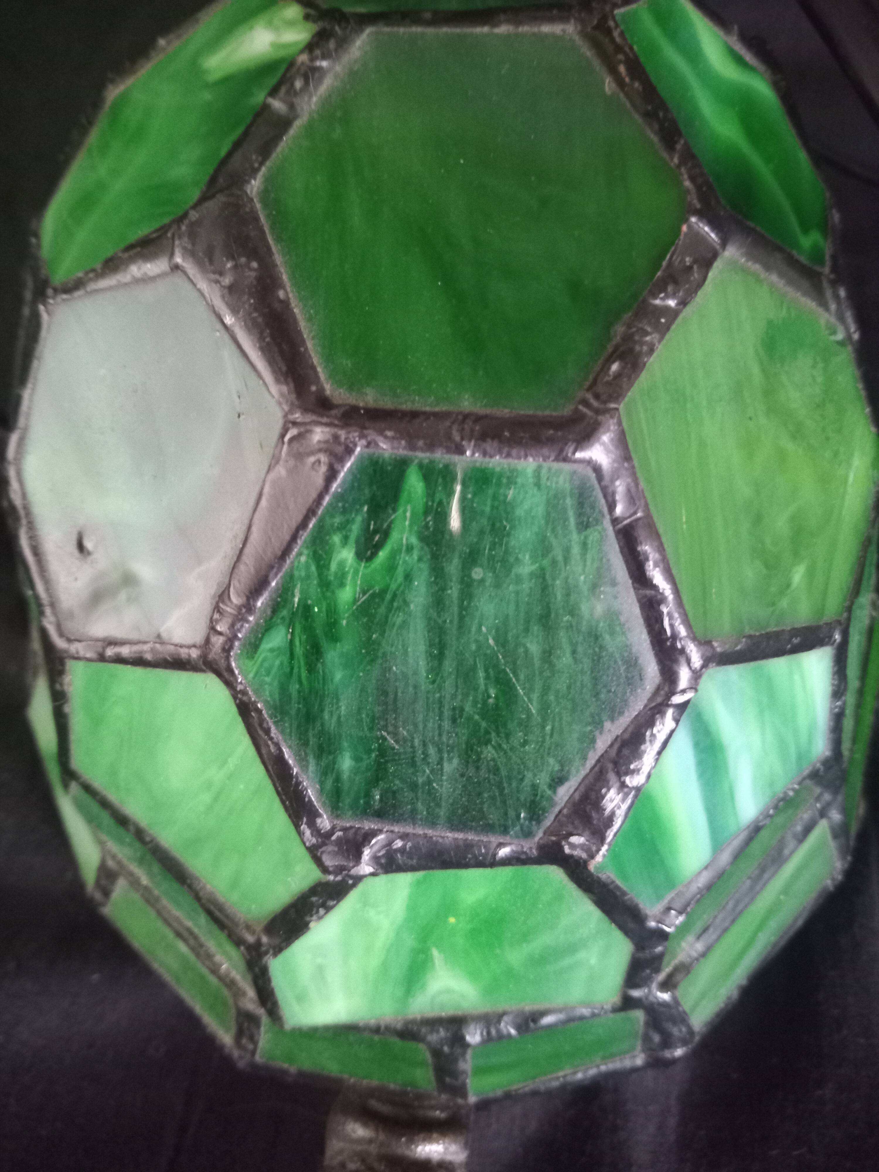 Turtle night light in regulated glass carcass stained glass way