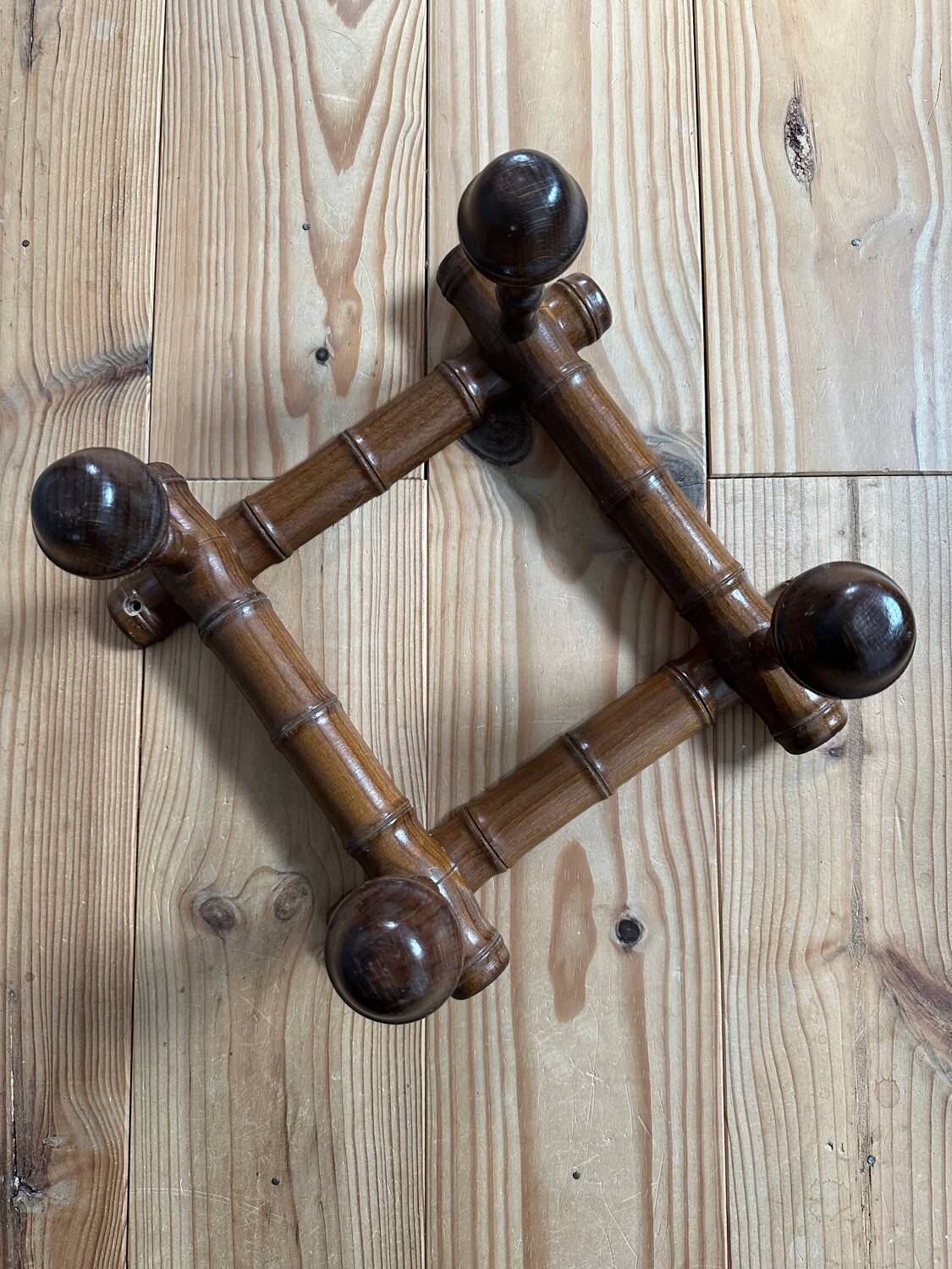 Porte manteau accordéon imitation bambou