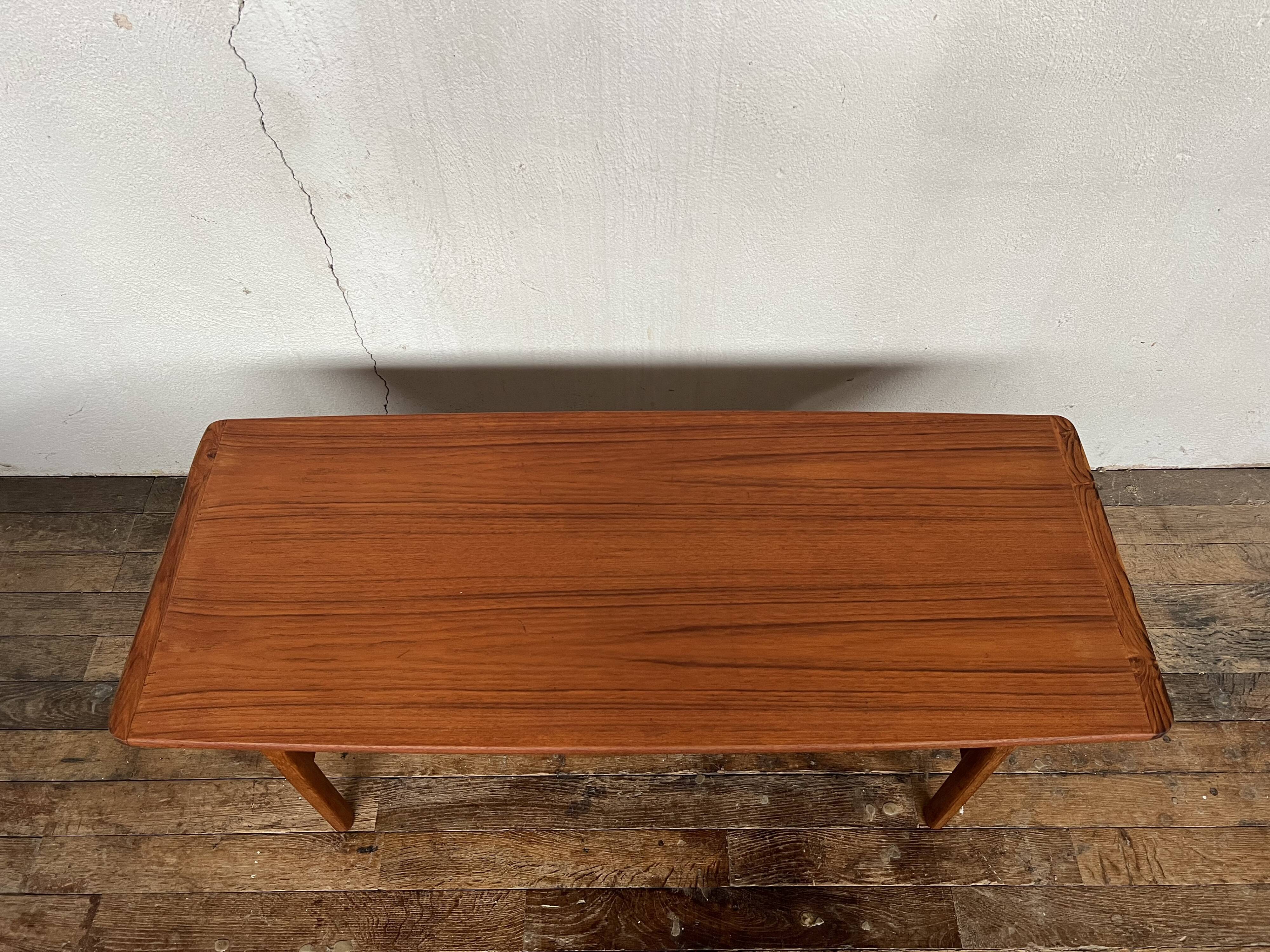 Scandinavian teak coffee table 1960 Denmark