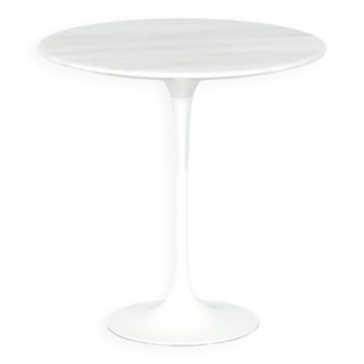 “Tulip” side table by Eero Saarinen for Knoll International, 1960's.